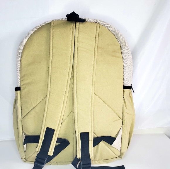 MOVING SALE FINAL PRICE NWOT Handmade Hemp & Cotton Patchwork Back… - Picture 5 of 6